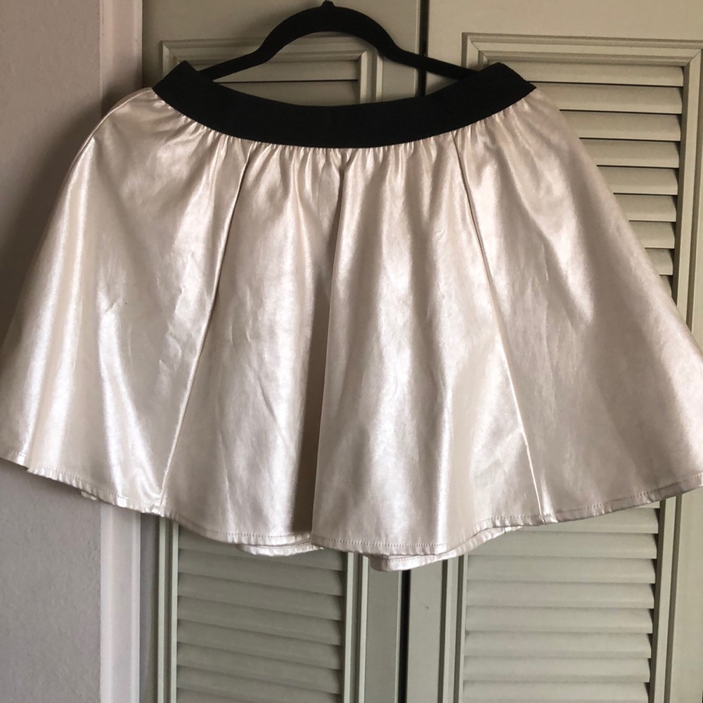 BUNDLE 3=$20 White leather skirt